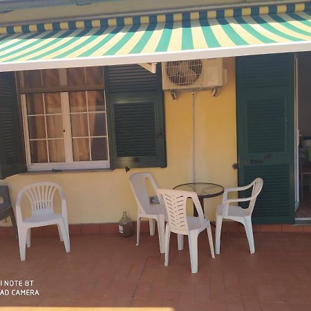 Casa Vacanza Oasi Tranquilla La Spezia Buitenkant foto